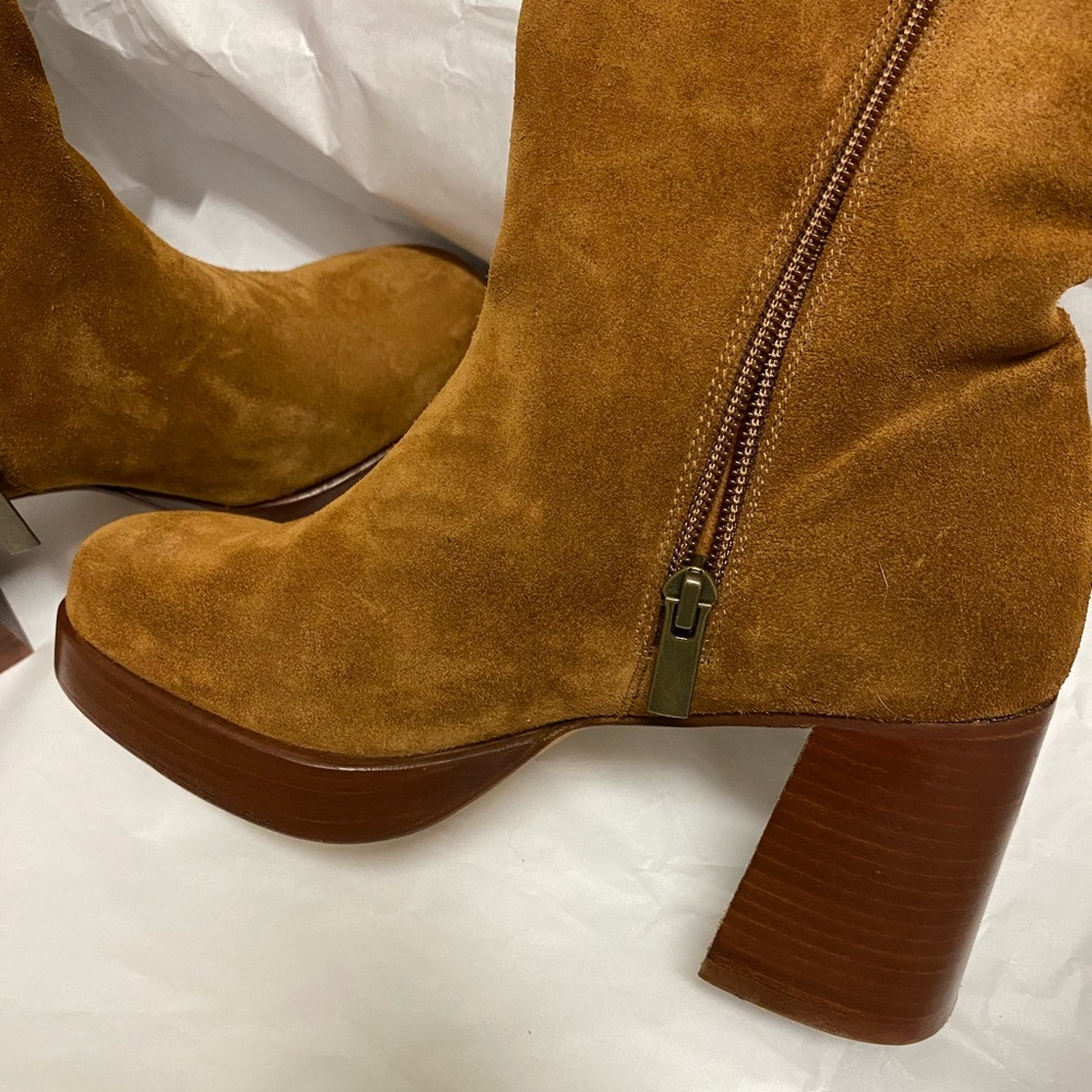 Bobbies Keira Mid Heeled Boots (Size 38) - Picture 10 of 13